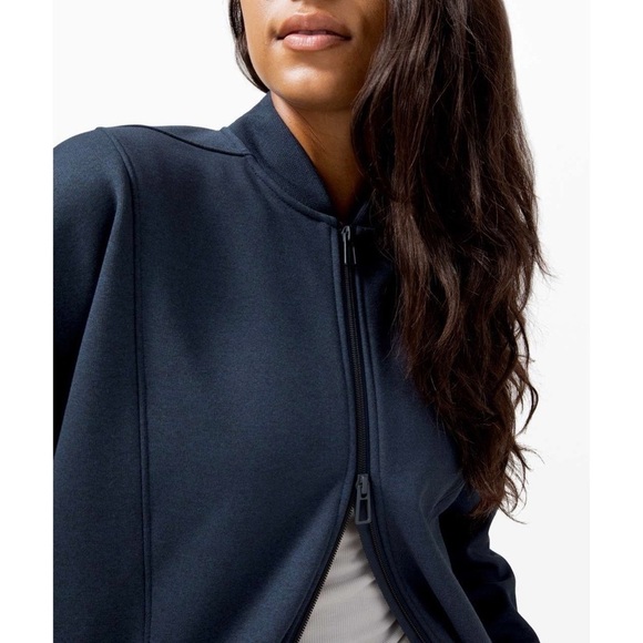 [Lululemon] Take A Stroll Jacket - Picture 4 of 8